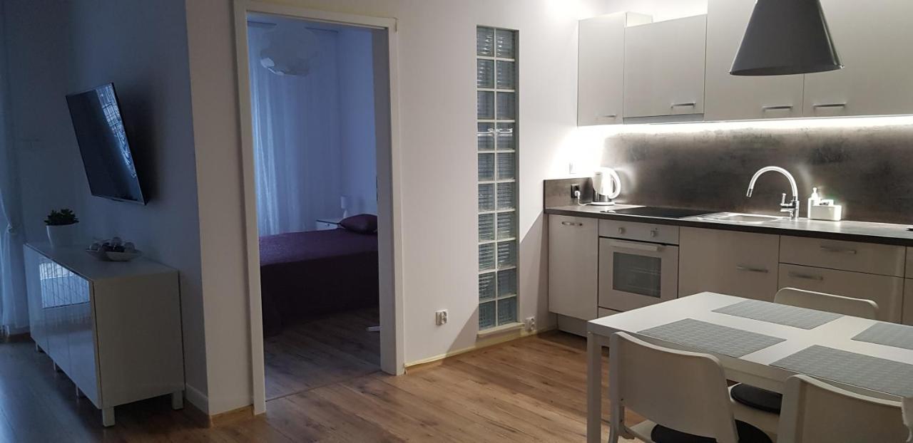 Apartament Za Swierkami Appartamento Kołobrzeg Esterno foto